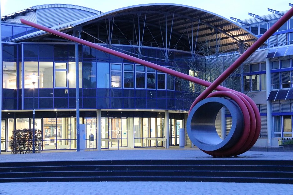 Main entrance of the Bonn-Rhein-Sieg University of Applied Sciences