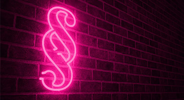 Magenta luminous paragraph sign as a symbol for professional secrecy holders